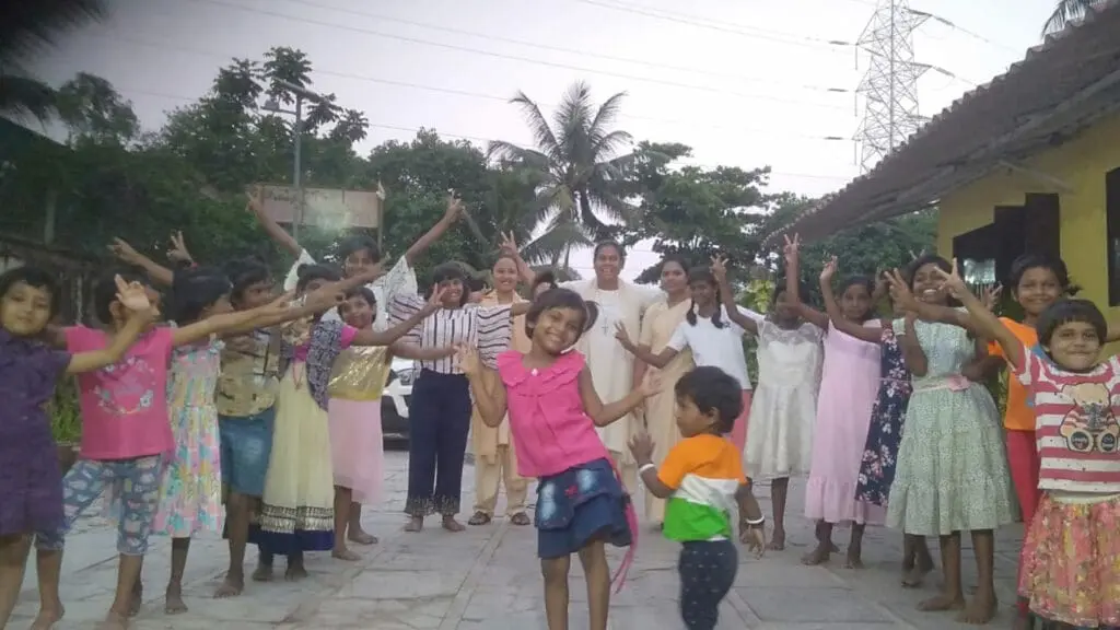 anju-india-waisenmädchen-schwester-martha